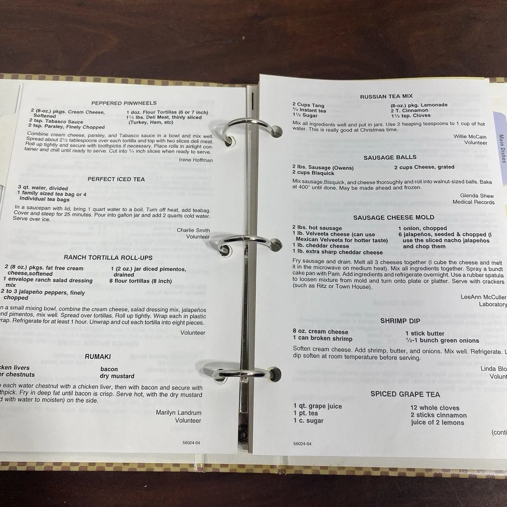 VTG Tasteful Treasures Titus Medical Center Texas Regional Cookbook Ring Binder